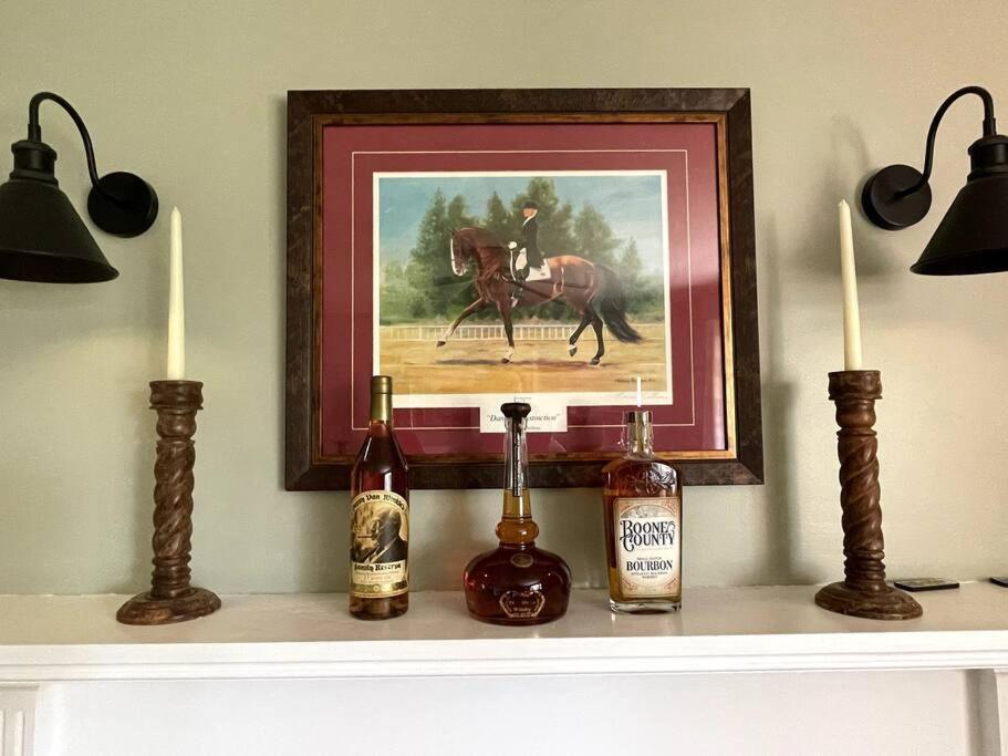 The Bourbon & Horse Country Epicenter Villa Frankfort Eksteriør billede